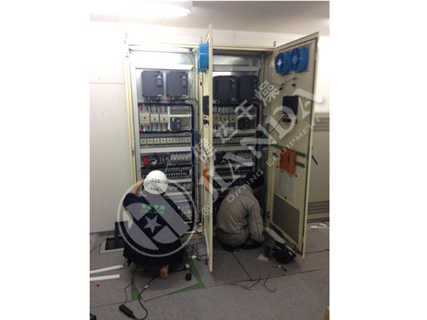 TGX系列双滚筒刮板干燥机